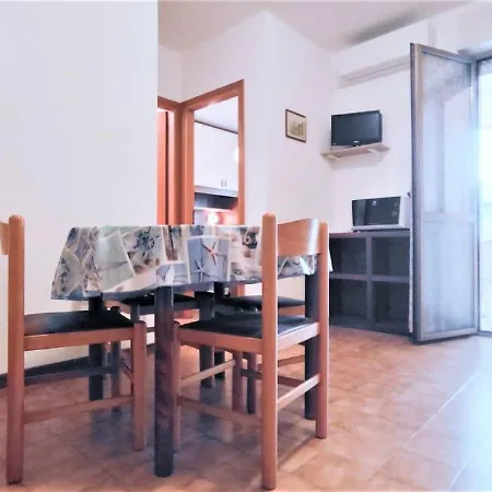 In With Balcony Bibione